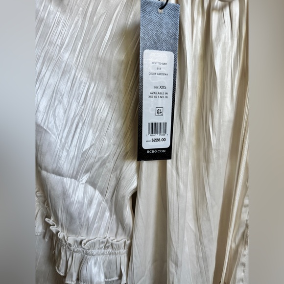 BCBGMAXAZRIA Ruffle Peasant Long Sleeve Blouse - Picture 11 of 15